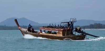 Susan Redfern Cycling on the  tour with redspokes